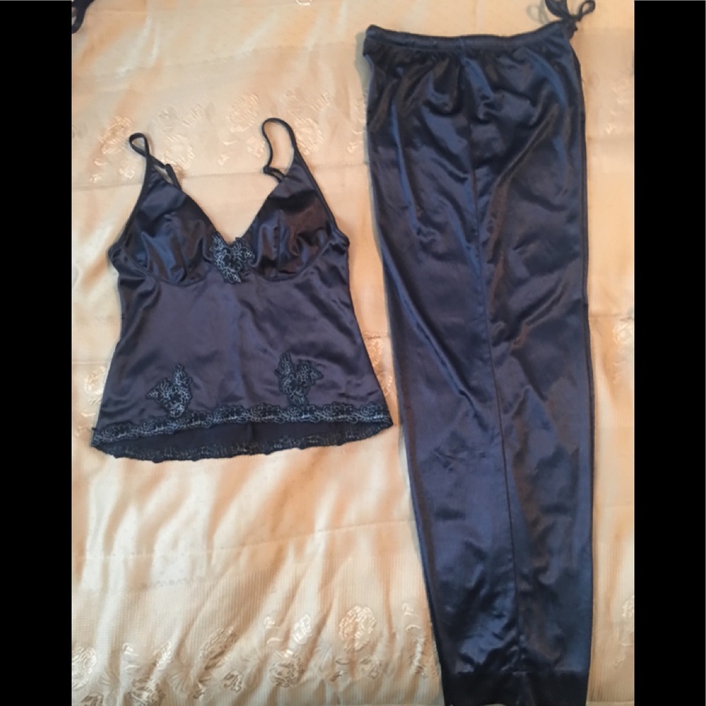 Women’s sleepwear Size medium